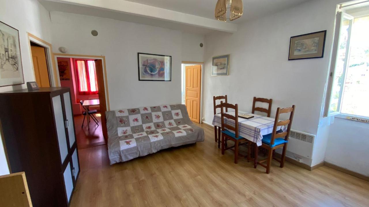 A Petricaghja Apartment Alata Exterior photo